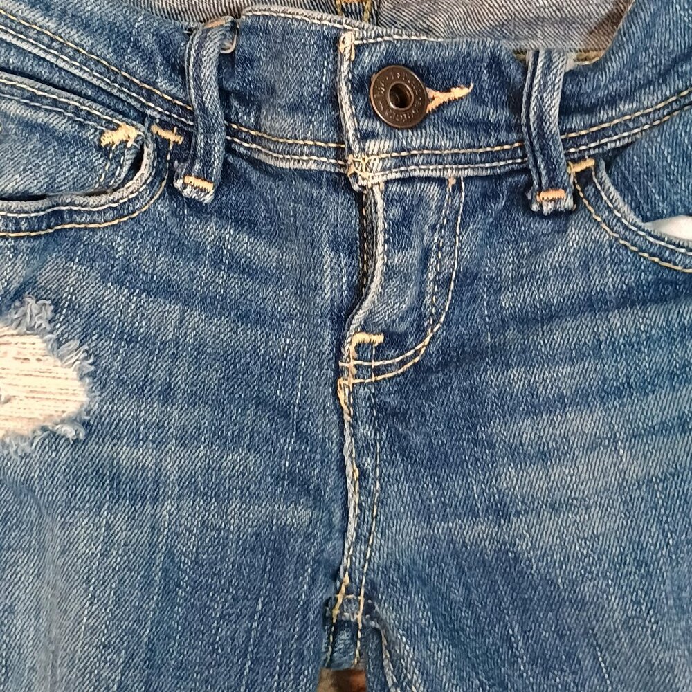 Abercrombie Kids/Distressed Shorts/Girls 10/Medium Blue/Raw Frayed Hem Denim** - Picture 3 of 6